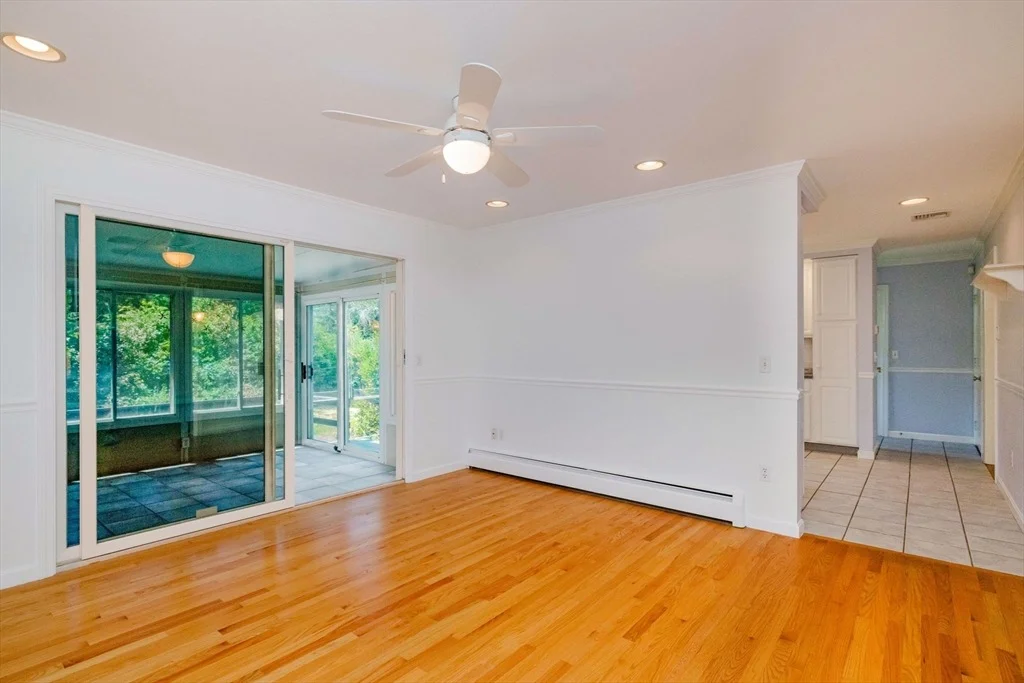 Photo of 275 Summer St