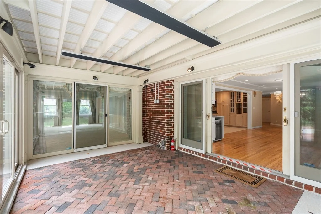 Photo of 11 Hancock Hill Dr