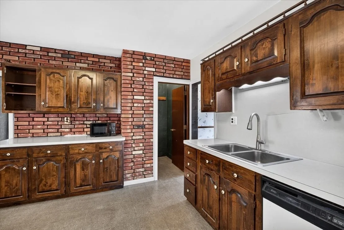Photo of 35 Lorraine St