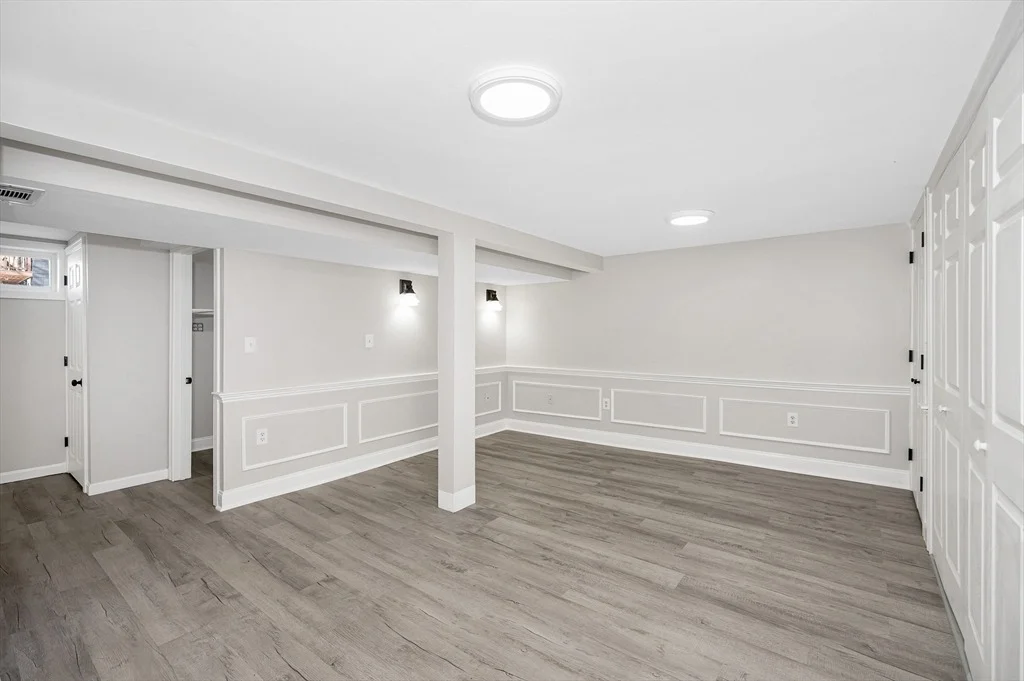Photo of 101 Everett St