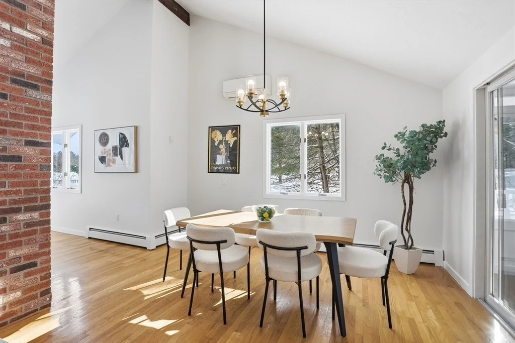 Photo of 25 Glenridge Drive