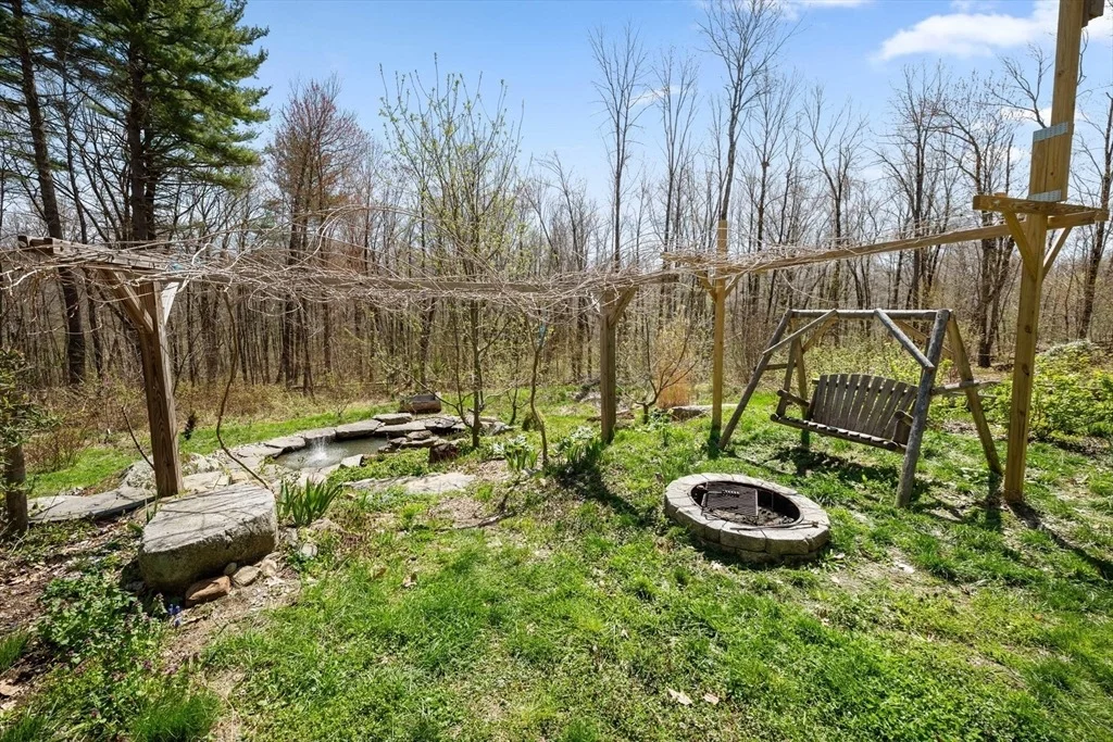 Photo of 999 Sheldon Road