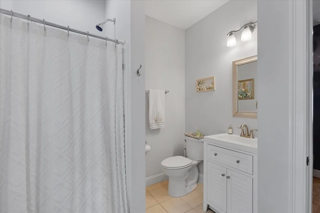 Photo of 11 Dawe Ln