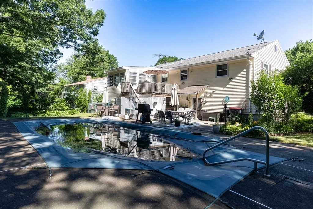 Photo of 14 Highfield Dr