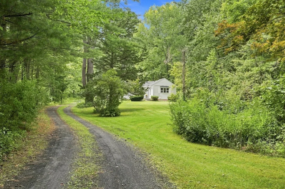 Photo of 241 Warren Wright Rd