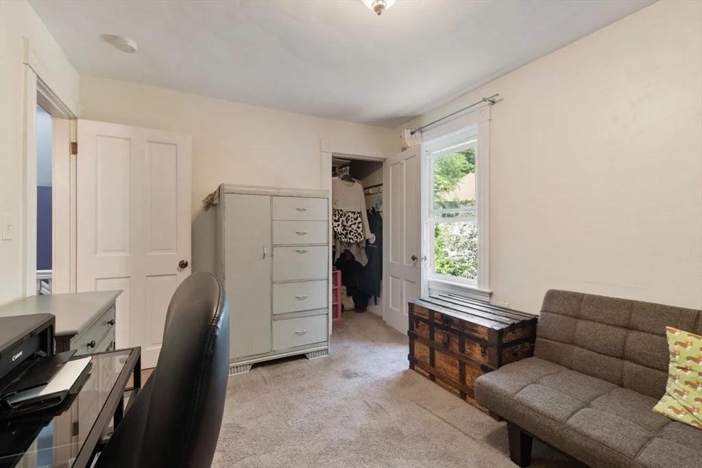 Photo of 24 Bennett Pl