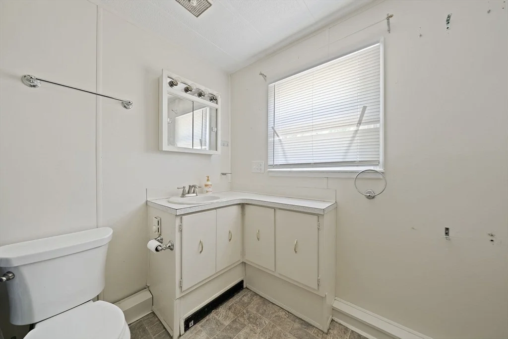 Photo of 6 Northway