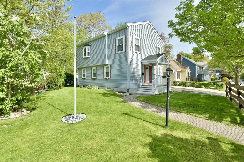 Photo of 160 Austin St