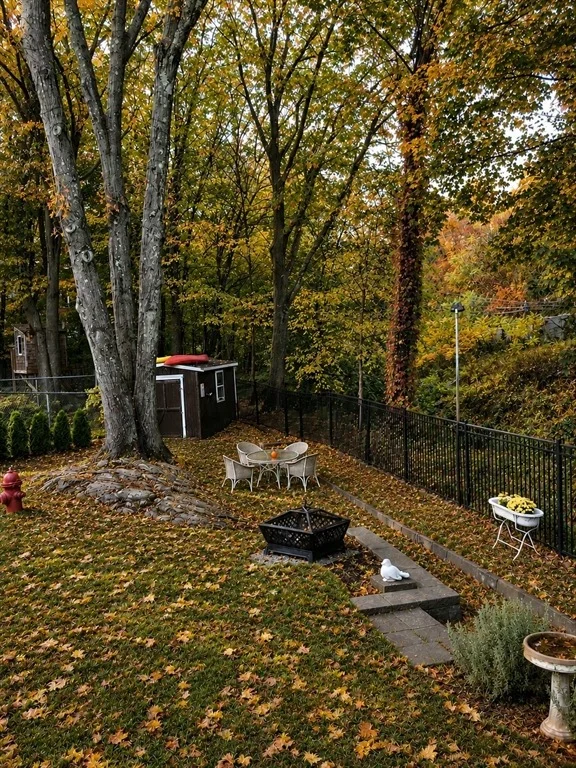 Photo of 5 Lexington Park