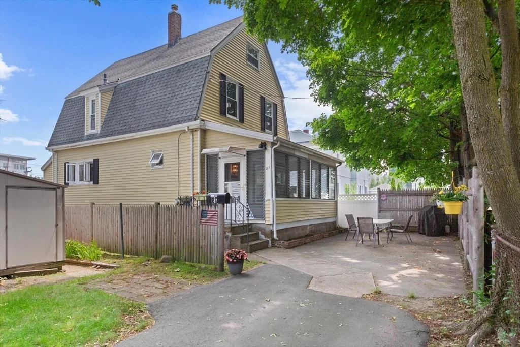 Photo of 8A 3rd St