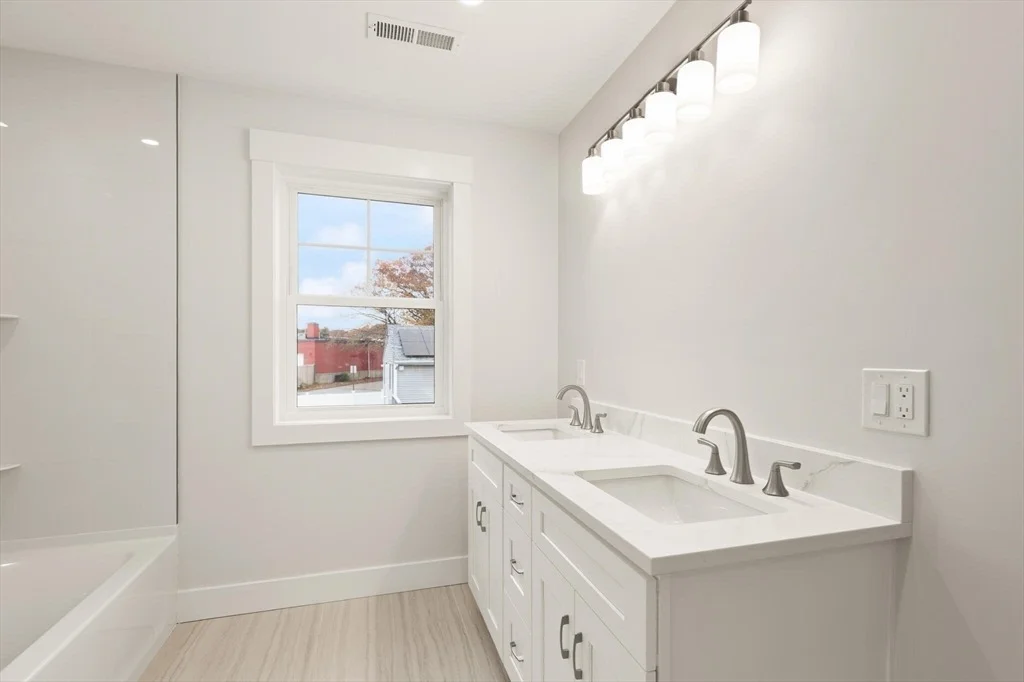 Photo of 44 Buffington St