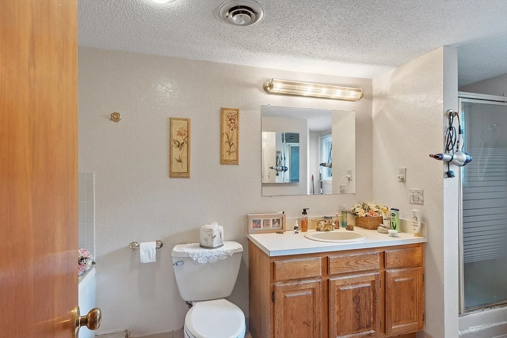 Photo of Unit 102 at 102 Captain Eames Cir