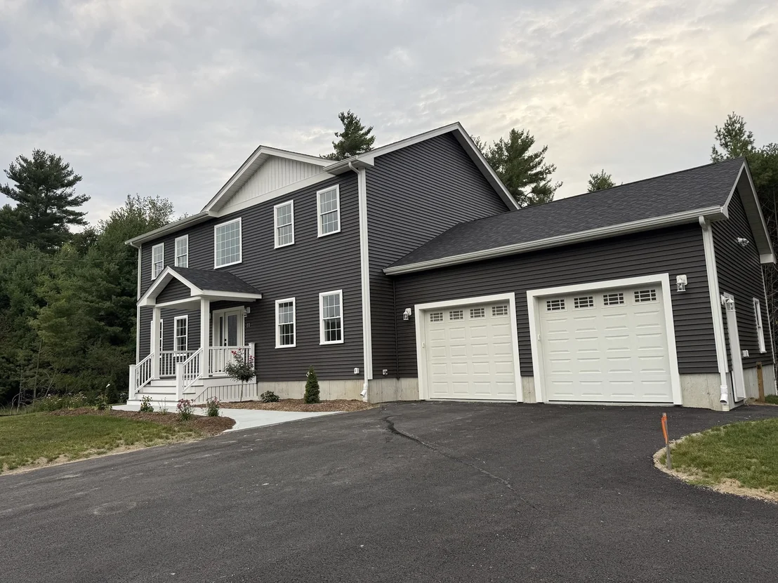 Photo of 81 Park Dr.