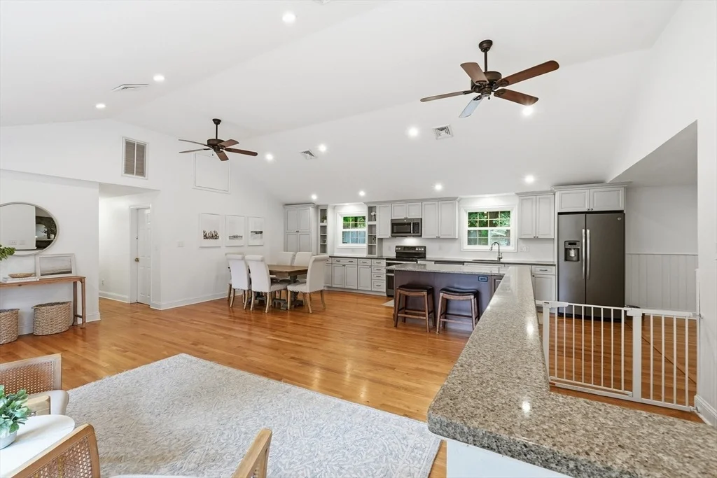 Photo of 74 Framingham Road