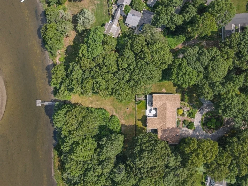 Photo of 162 Starboard Ln