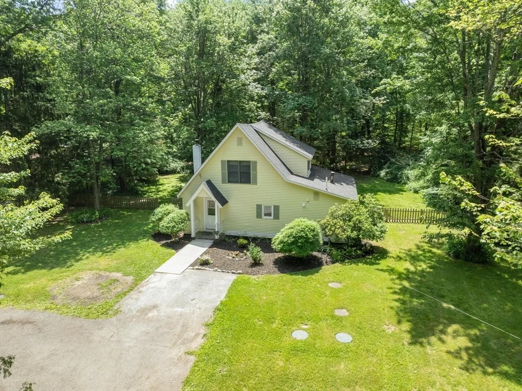 Photo of 42 Fuller Ave