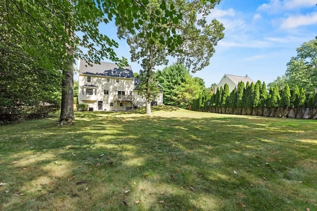 Photo of 15 River Edge Rd