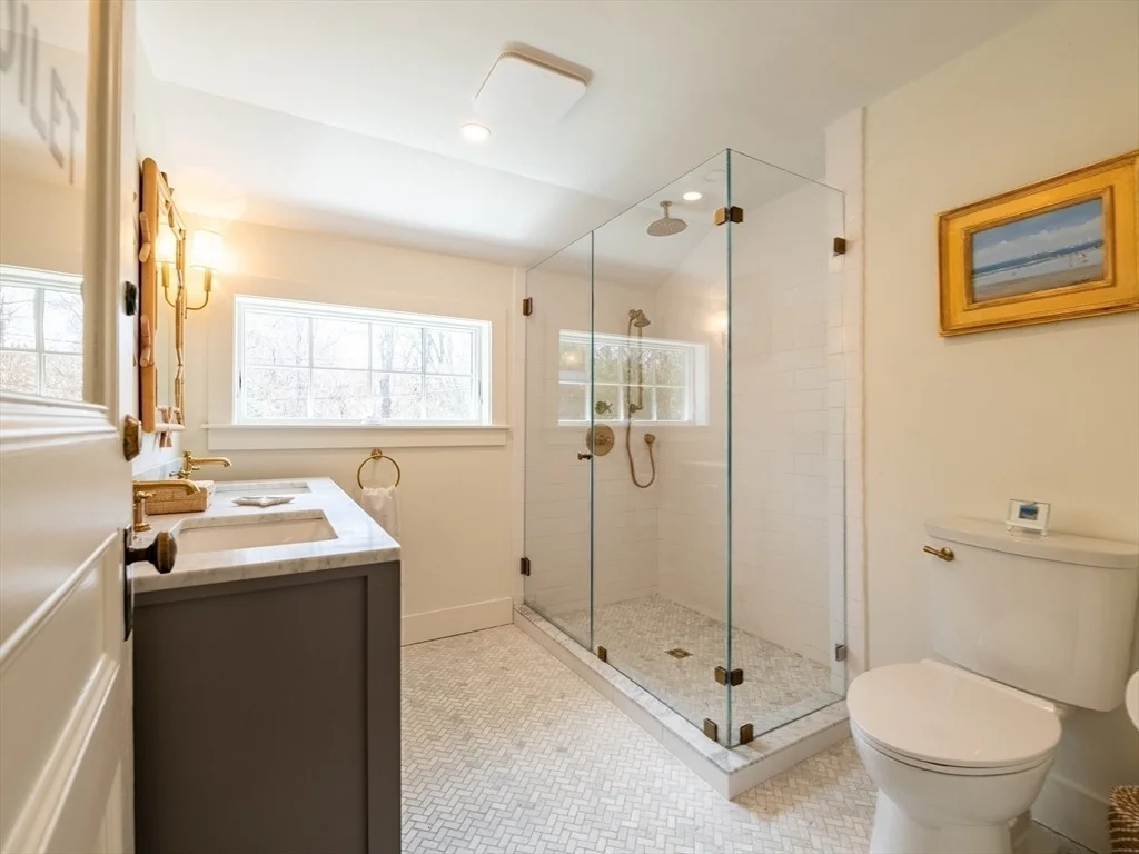 Photo of 35 Mayflower Rd