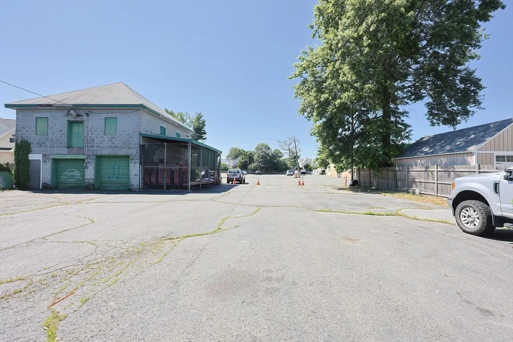 Photo of 162 Emerald St