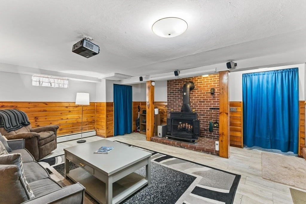 Photo of 13 Cherry Hill Dr