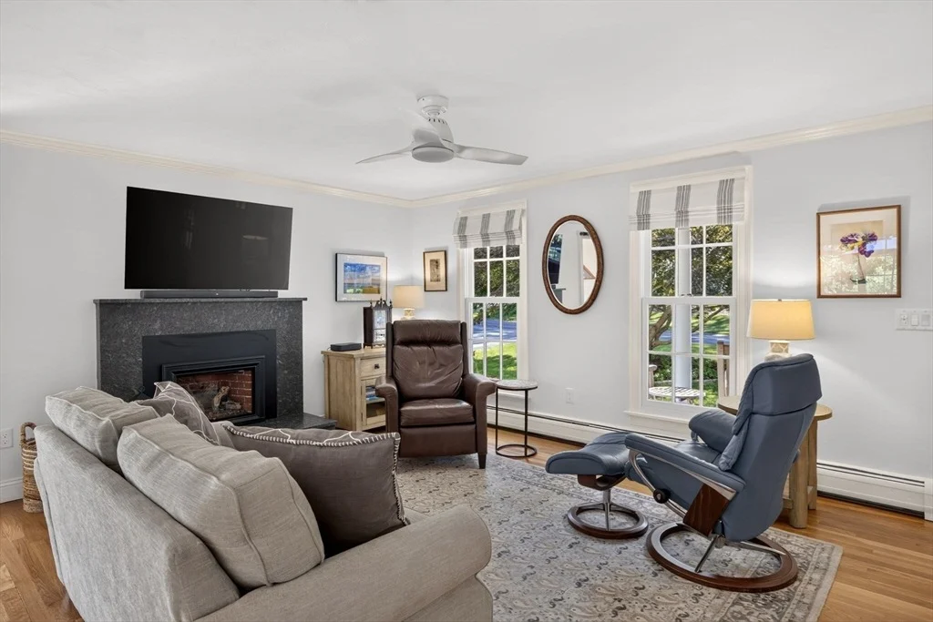 Photo of 16 Widow Coombs Walk