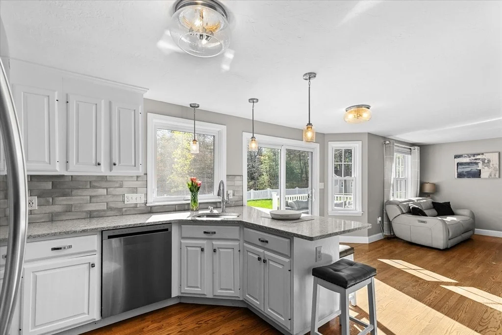 Photo of 21 Cooper Dr