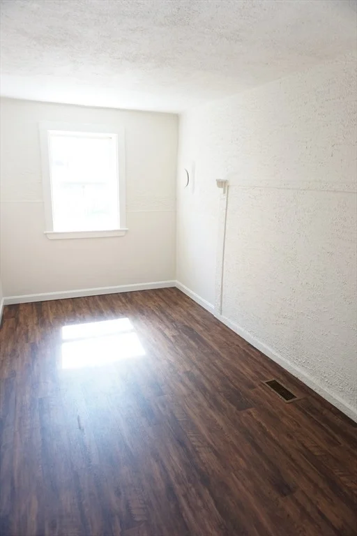 Photo of 18 Sutherland St