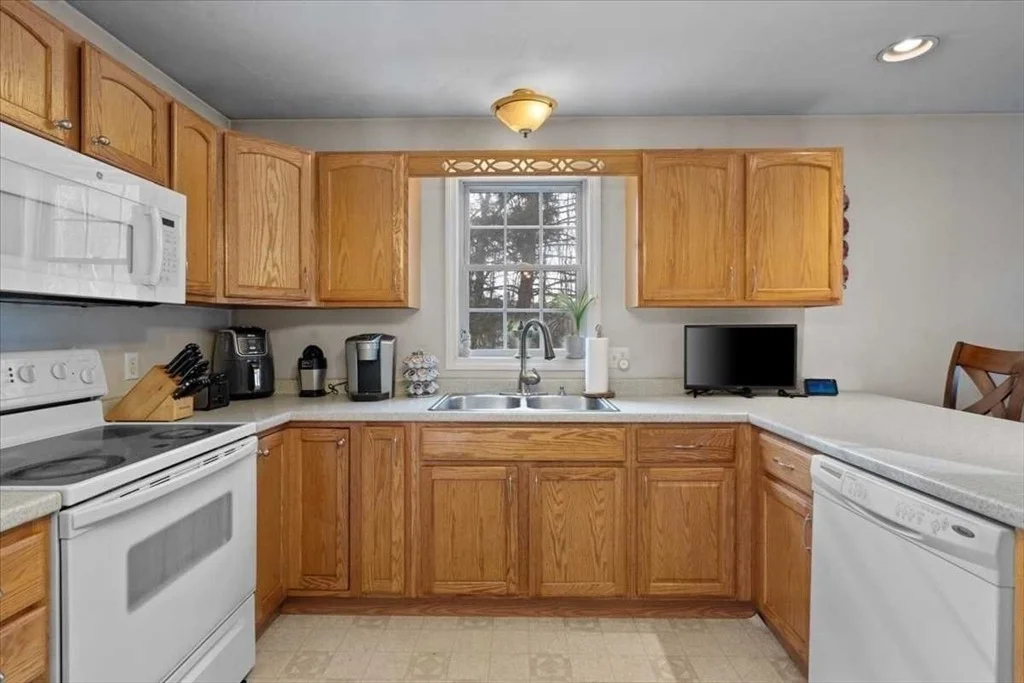 Photo of 38 Intervale Rd