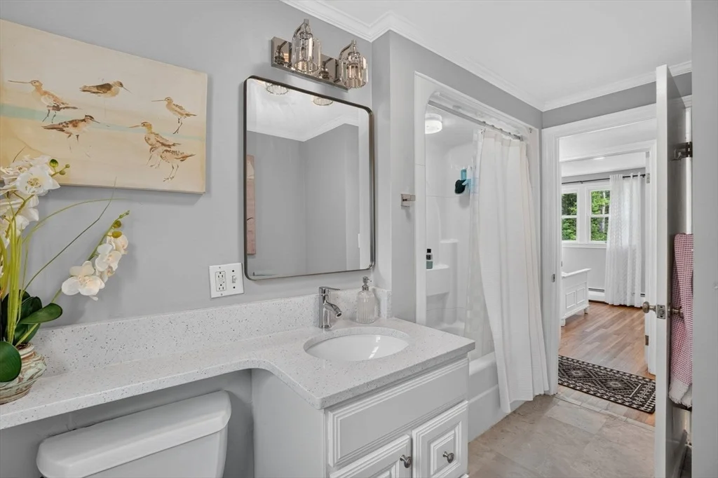 Photo of 8 Charlotte Dr