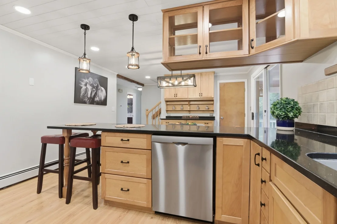 Photo of 7 Oxyoke Dr