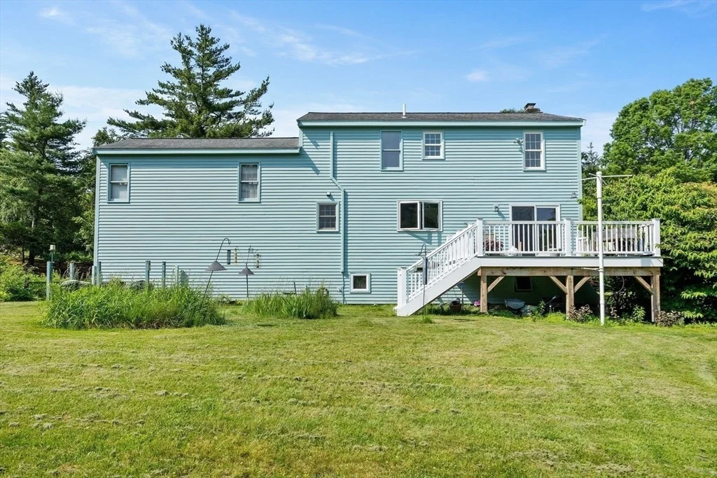 Photo of 10 Farm Rd