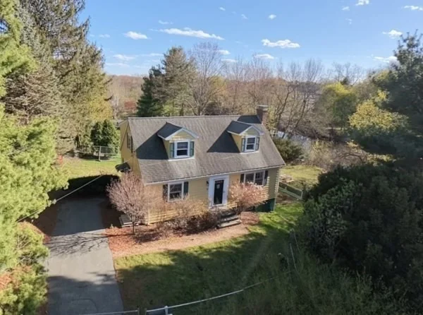 Photo of 48 River Ave