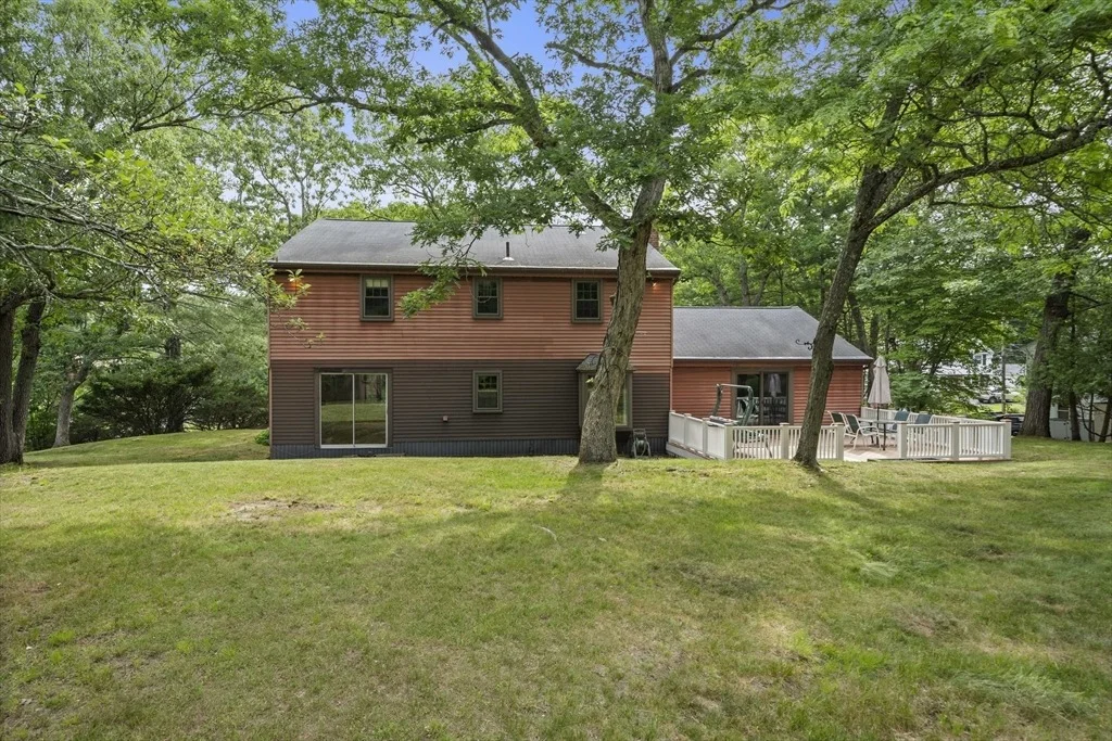 Photo of 37 Michele Ln