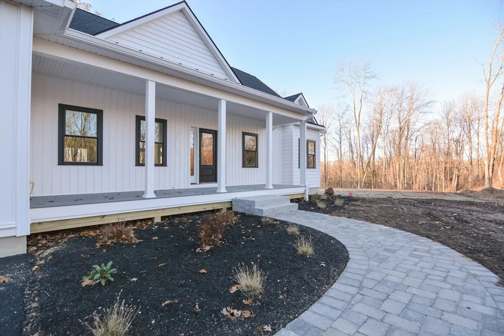 Photo of 364 Townsend Hill Rd