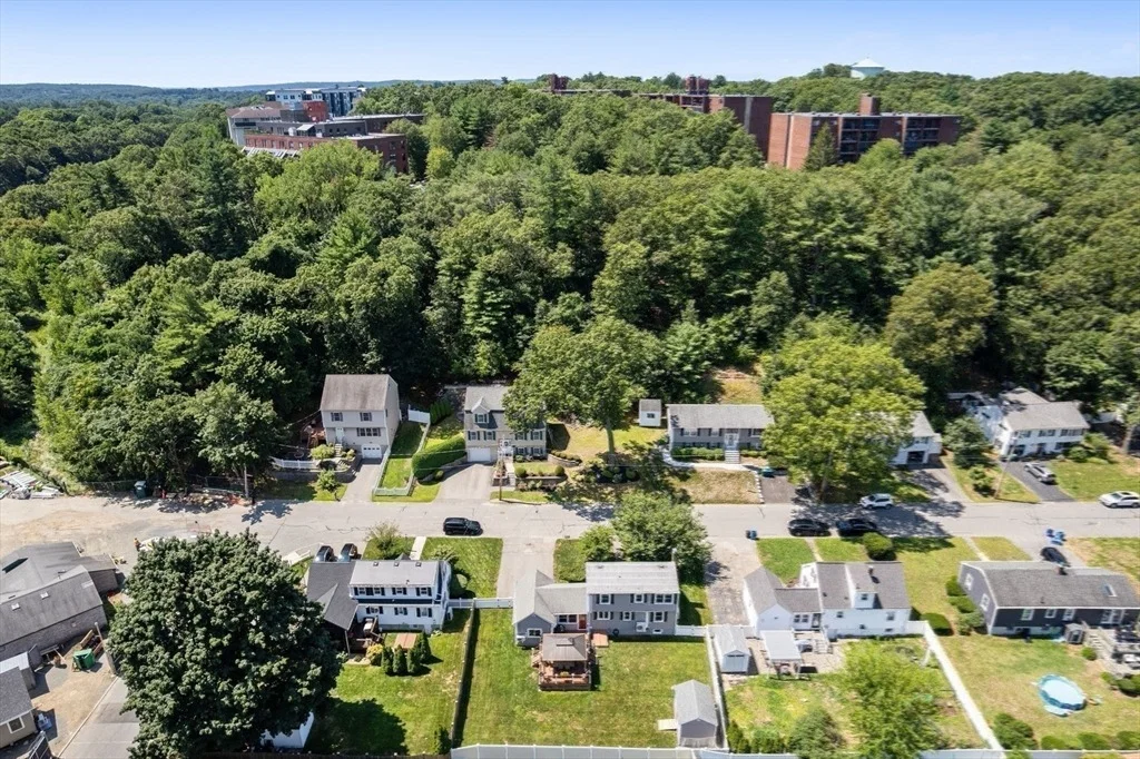 Photo of 86 Redfield Rd