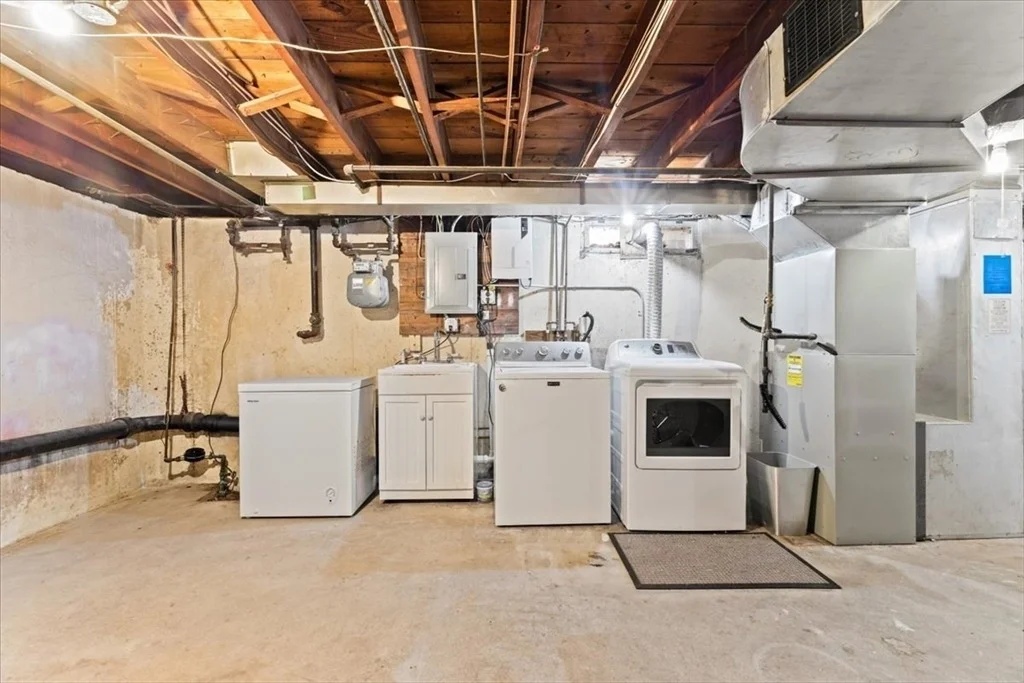 Photo of 49 Cove St