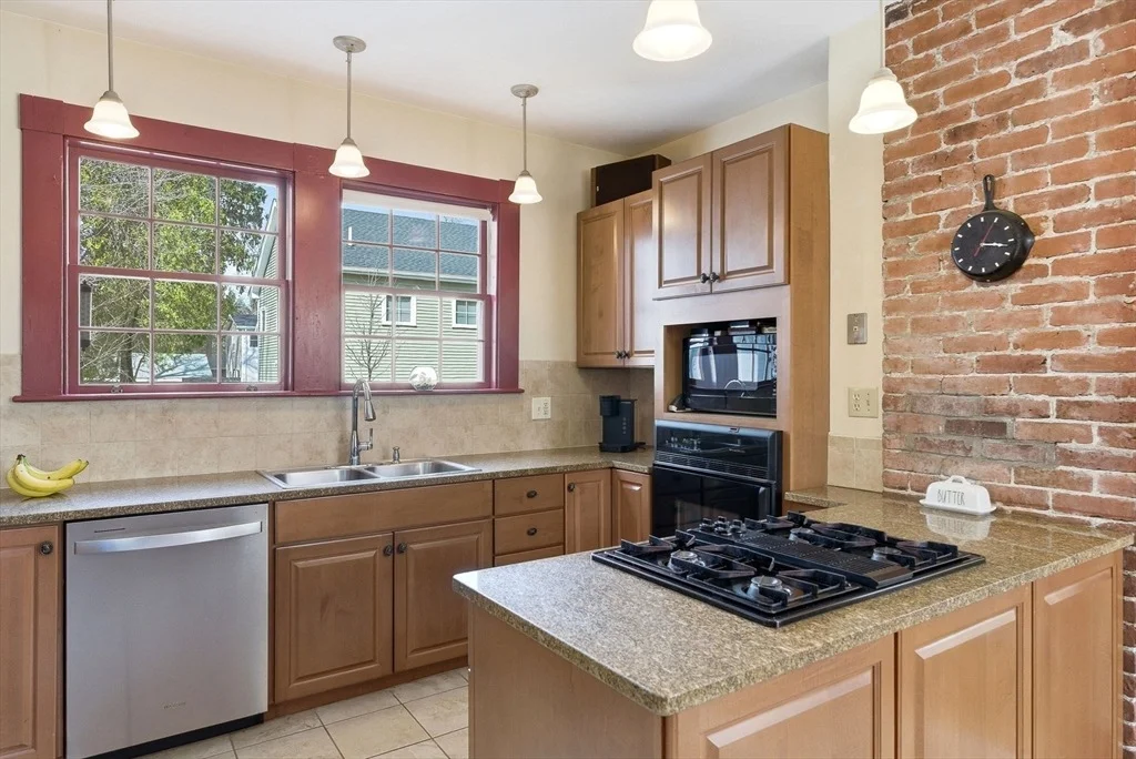 Photo of 38 Hillside Ave