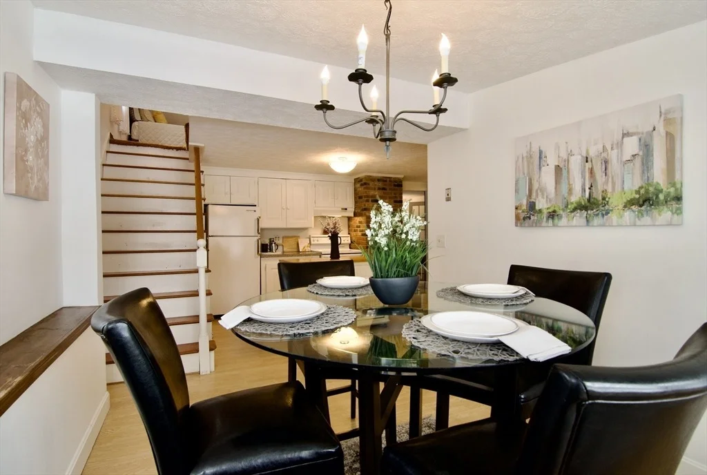 Photo of 554 Elm St