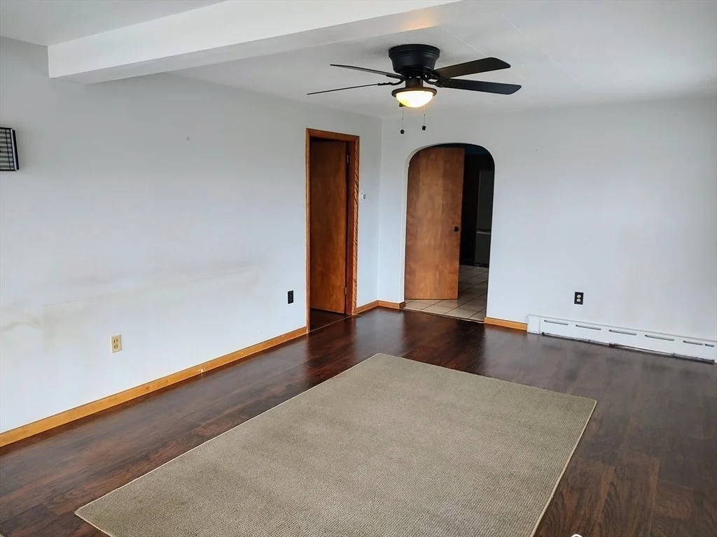 Photo of 370 Oneil Rd