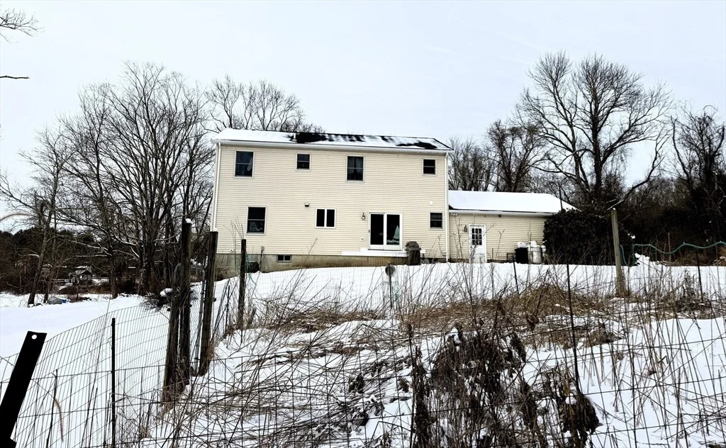 Photo of 276 Belchertown Rd