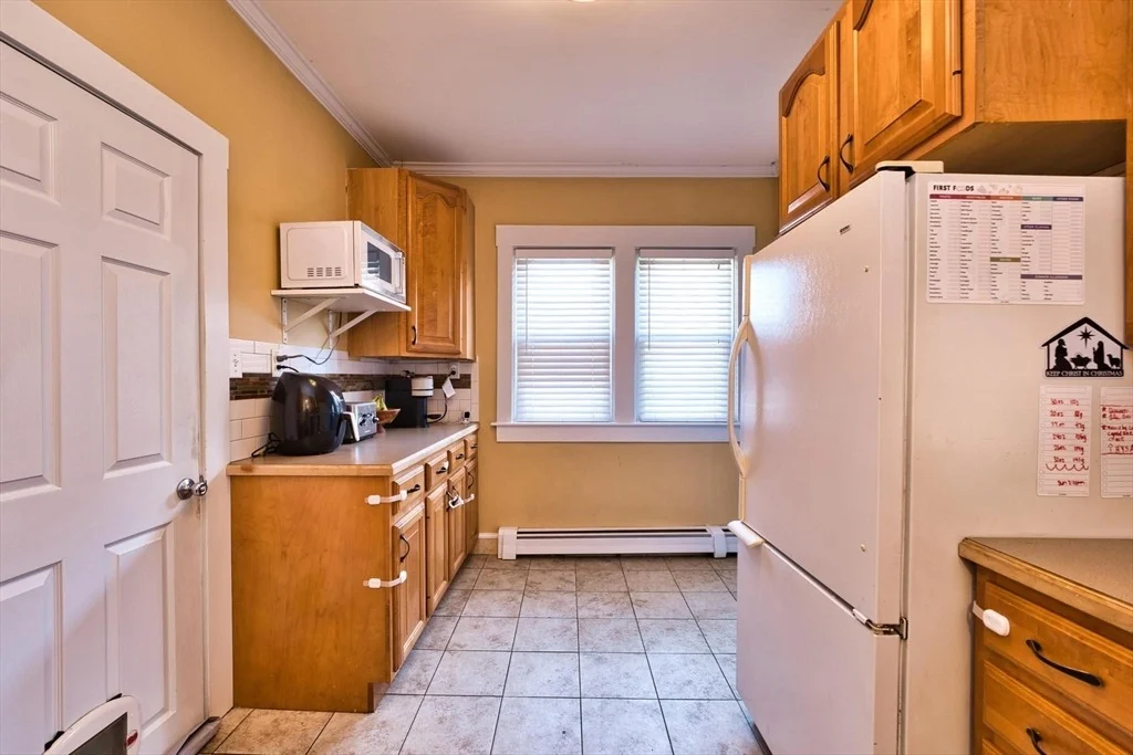 Photo of 627 King St