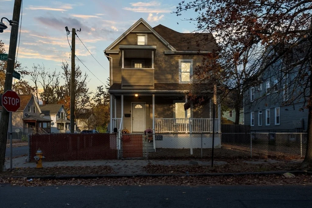 Photo of 95 Montrose