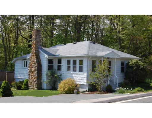 Photo of 292 Western Ave