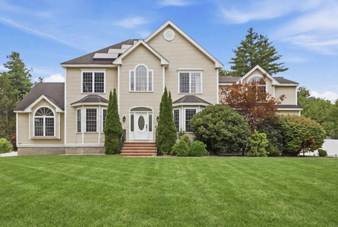 Photo of 18 Loon Hill Rd