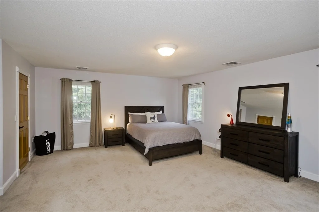 Photo of 338 Bennett Rd