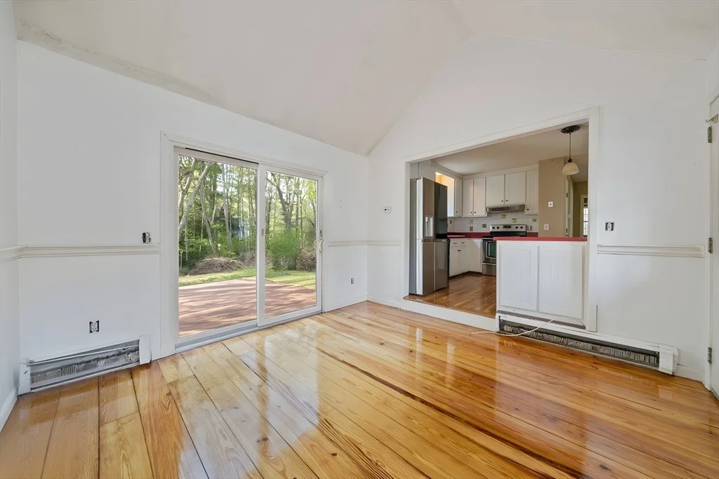 Photo of 40 Longwater Dr