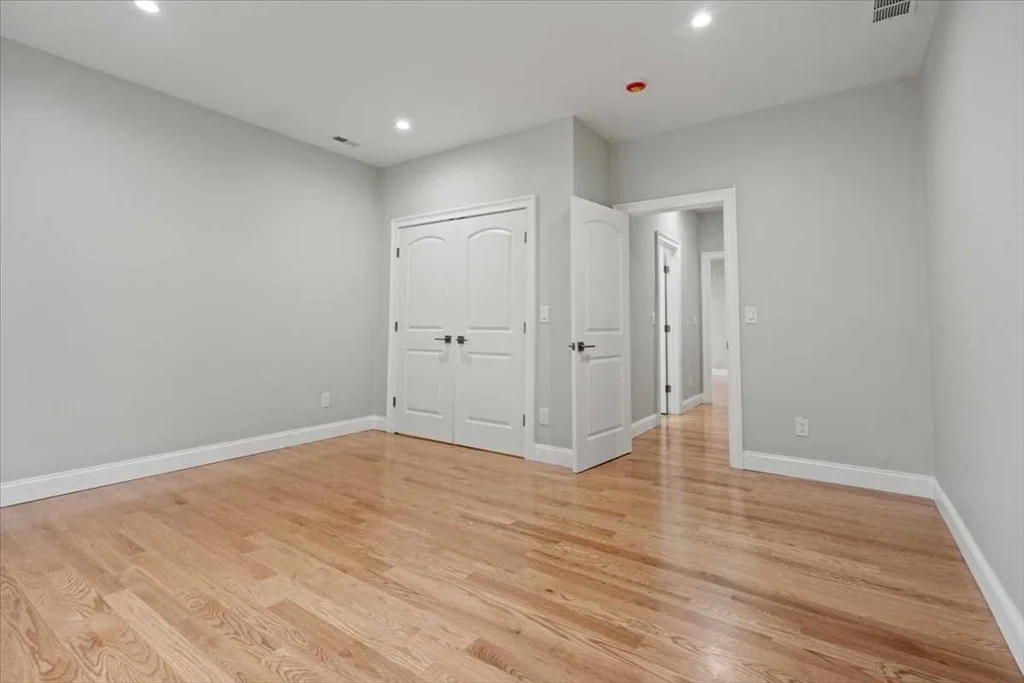 Photo of 241 Lake Ave