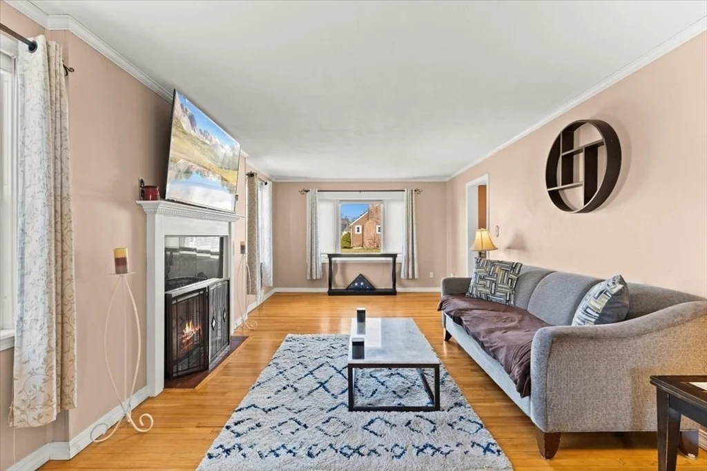 Photo of 49 Cove St