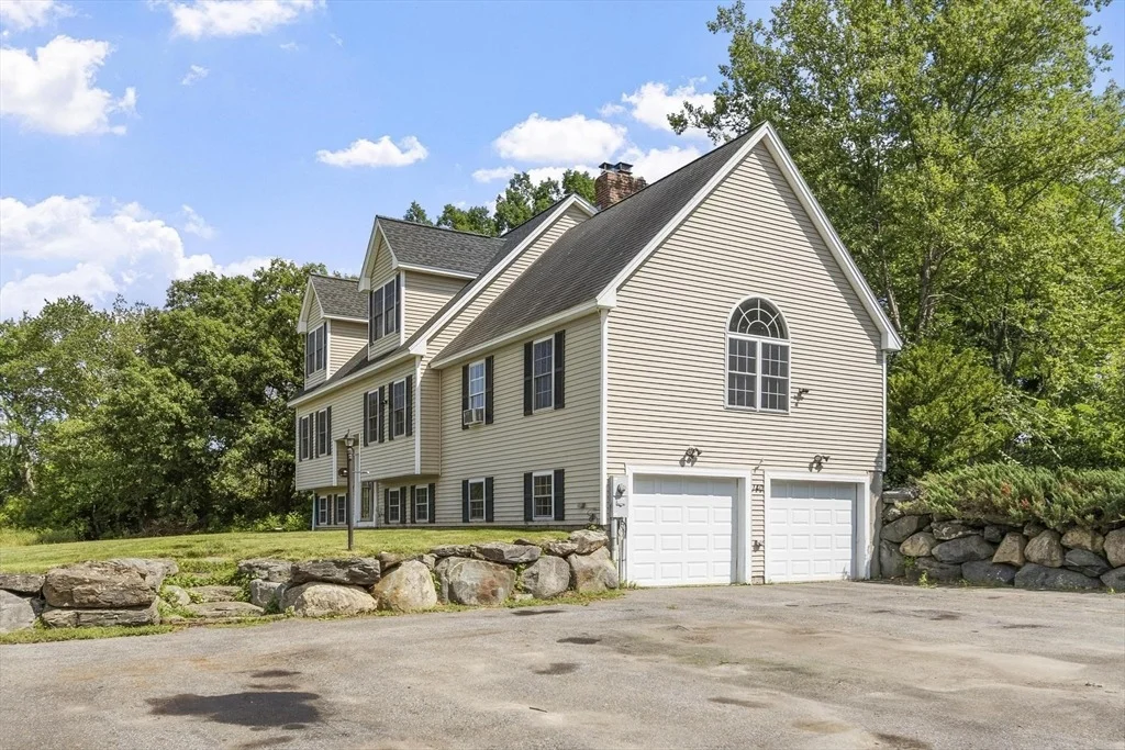 Photo of 140 Chace Hill Rd