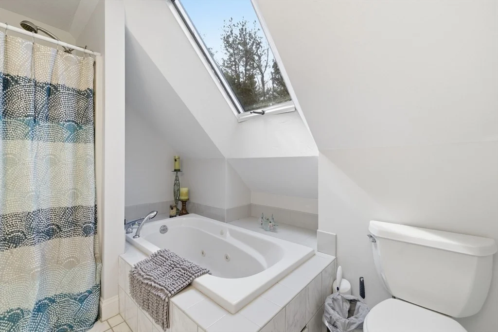 Photo of 120 Degrass Road